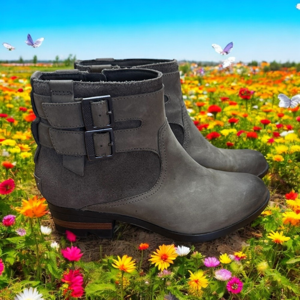 Sorel Womens Lolla Ankle Boots Booties Gray Leather Low Zip Sz. 7 Waterproof